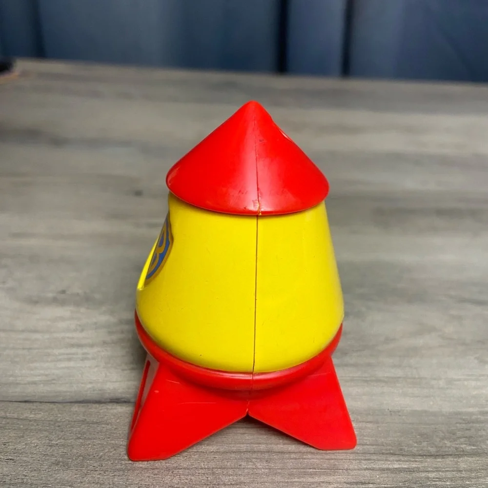1994 Warner Bros.‎ Animaniacs Space Rocket Ship Toy